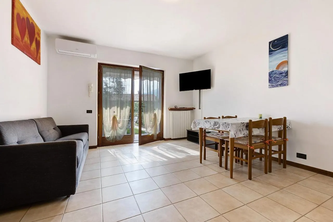 Apartment Appartamento Assenza 9 Brenzone sul Garda
